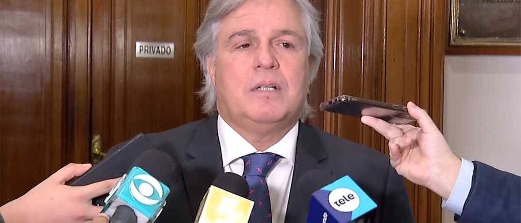 Renunció el Canciller uruguayo por un pasaporte otorgado a un capo narco