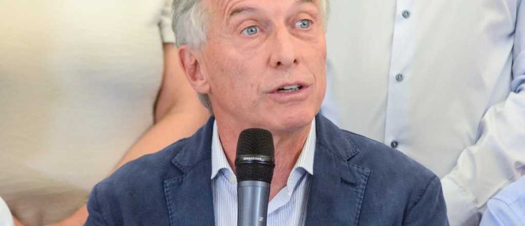 Macri se reunió con el PRO y marcó distancia con Milei