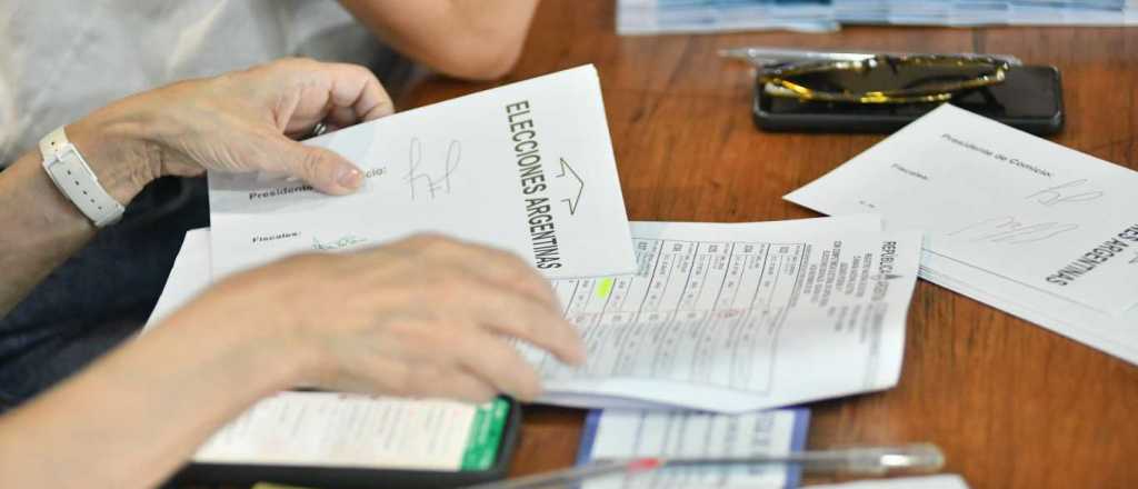 El 62% del padr&oacute;n en Argentina ya vot&oacute;