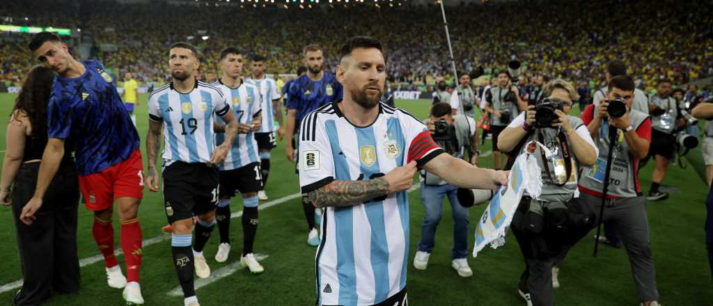 "Nos vamos": el ejemplar gesto de Messi en medio de la salvaje represión
