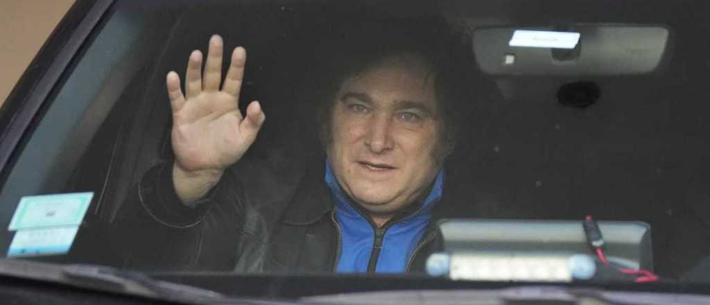 Milei dijo que pondr&aacute; "patas para arriba" la econom&iacute;a