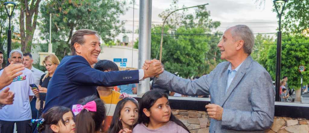 Inauguraron la nueva plaza Sarmiento, un &iacute;cono de Palmira