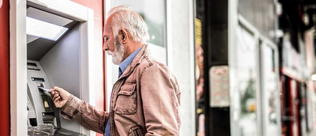Qué jubilados cobran este lunes 29 de julio