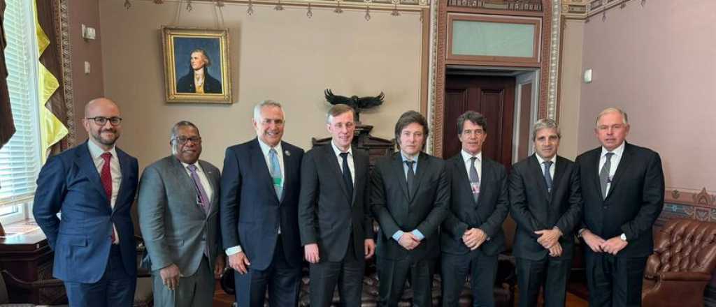 Milei mantuvo reuniones en la Casa Blanca y concluy&oacute; su agenda en EE.UU.