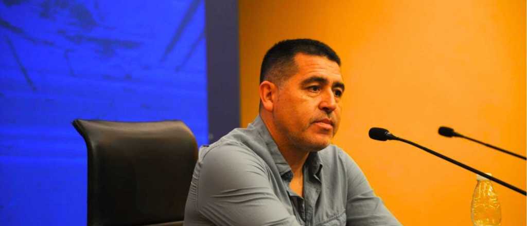 Riquelme arremeti&oacute; contra Macri por la suspensi&oacute;n de elecciones en Boca