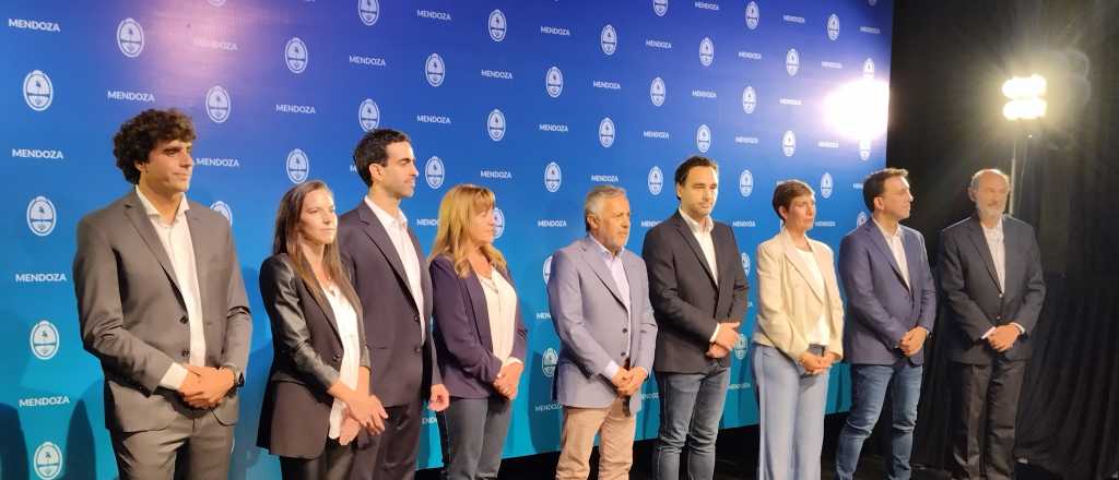 "Gesti&oacute;n, gesti&oacute;n y gesti&oacute;n": la premisa y desaf&iacute;o del equipo de Cornejo 