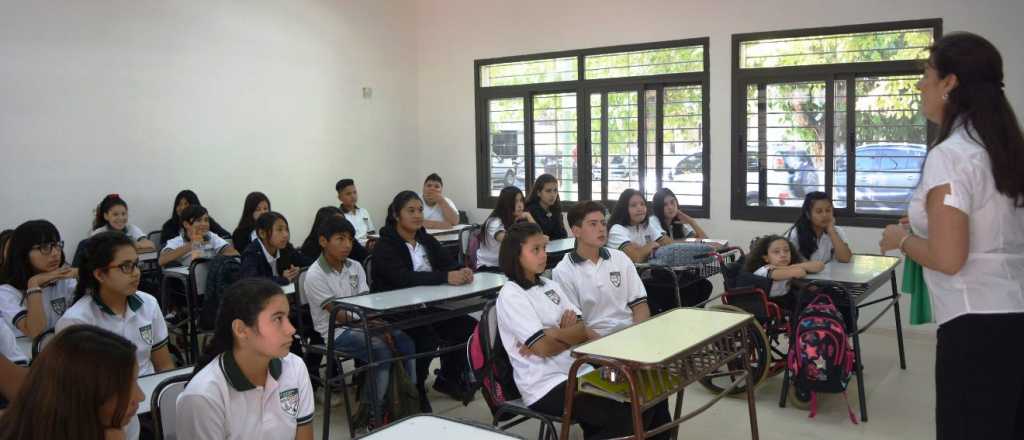 El lunes comienzan las clases en Mendoza, en medio de paros y protestas