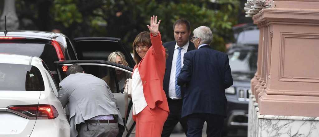 Bullrich advierte que la marcha del 20 se deber&aacute; hacer "por la vereda"