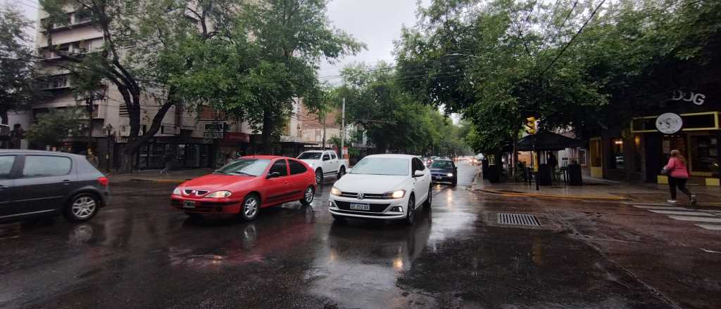 Atenci&oacute;n Mendoza: rige alerta amarilla por tormentas para este lunes