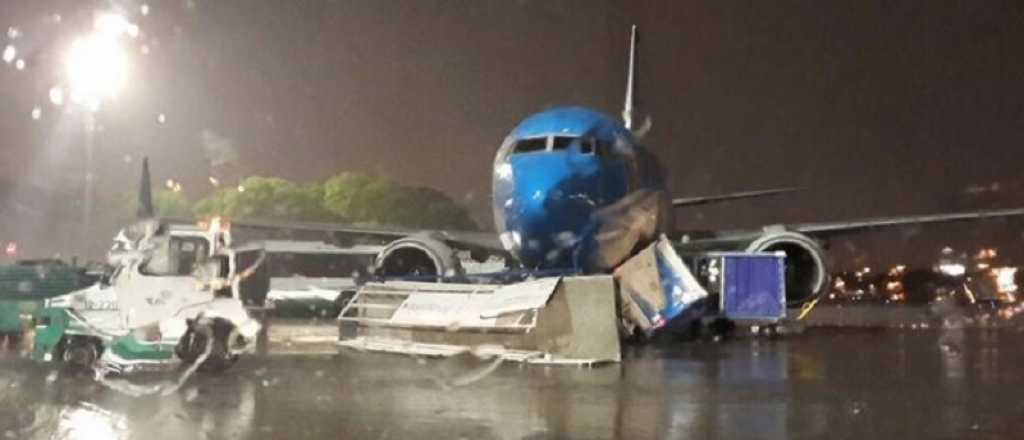 Aerolíneas Argentinas culpó al SMN por los aviones dañados por el temporal