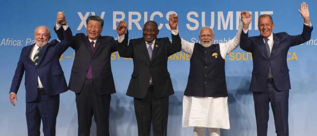 Milei oficializó la renuncia de Argentina al Grupo de los BRICS
