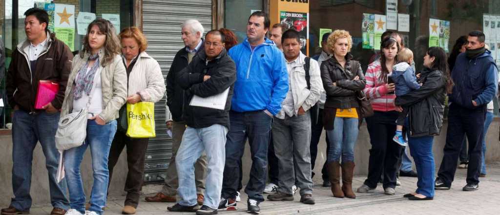 La desocupación promedio en la Argentina alcanzó los dos dígitos