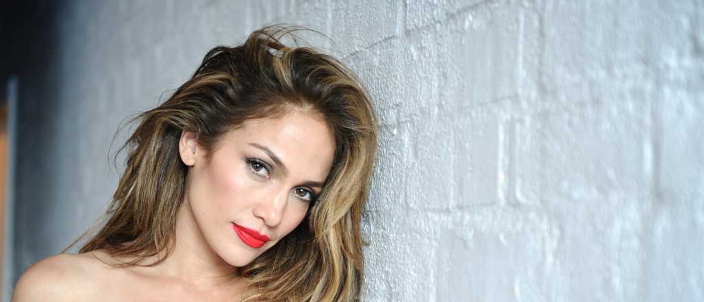 Dise&ntilde;ador argentino se niega a venderle un vestido a Jennifer L&oacute;pez