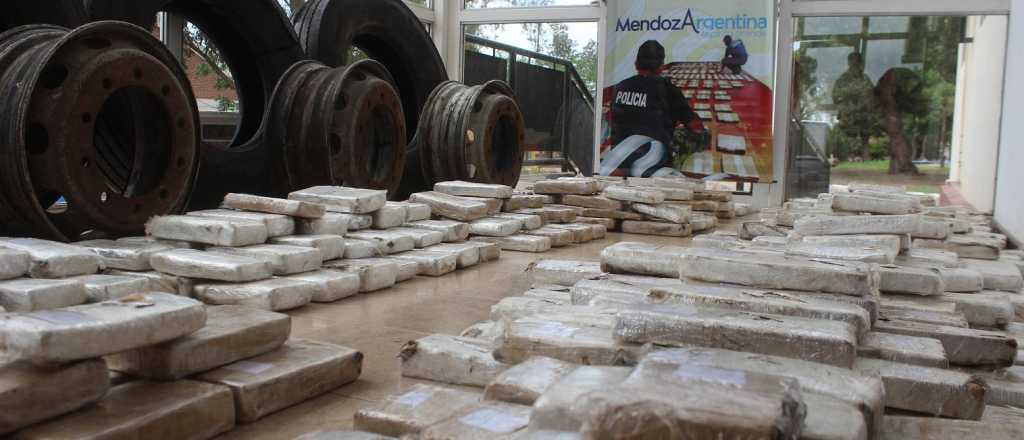 Secuestraron 62 kilos de marihuana en Mendoza y detuvieron a un hombre