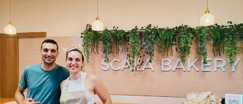 Reapareció Scaloni: revolucionó una pastelería y recibió otro premio 