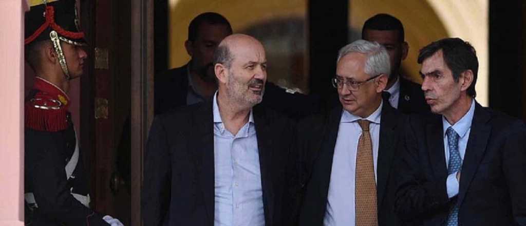 Para Sturzenegger, "el robo est&aacute; institucionalizado" en la "Rep&uacute;blica Corporativa"