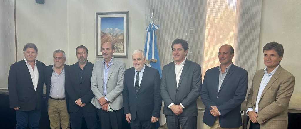 Mendoza reclam&oacute; por las retenciones al vino y Naci&oacute;n dijo que las mantendr&aacute;