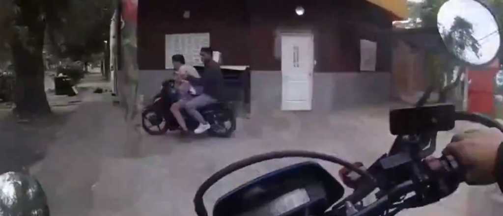 Video: persecuci&oacute;n de pel&iacute;cula en Rosario:"perdi&oacute;, perdi&oacute;", el grito policial