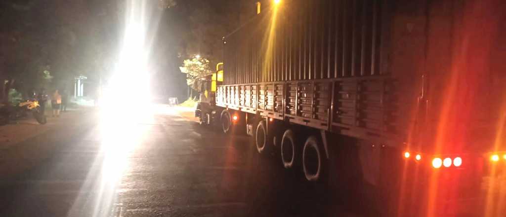 Un hombre muri&oacute; tras ser atropellado por un cami&oacute;n en Guaymall&eacute;n