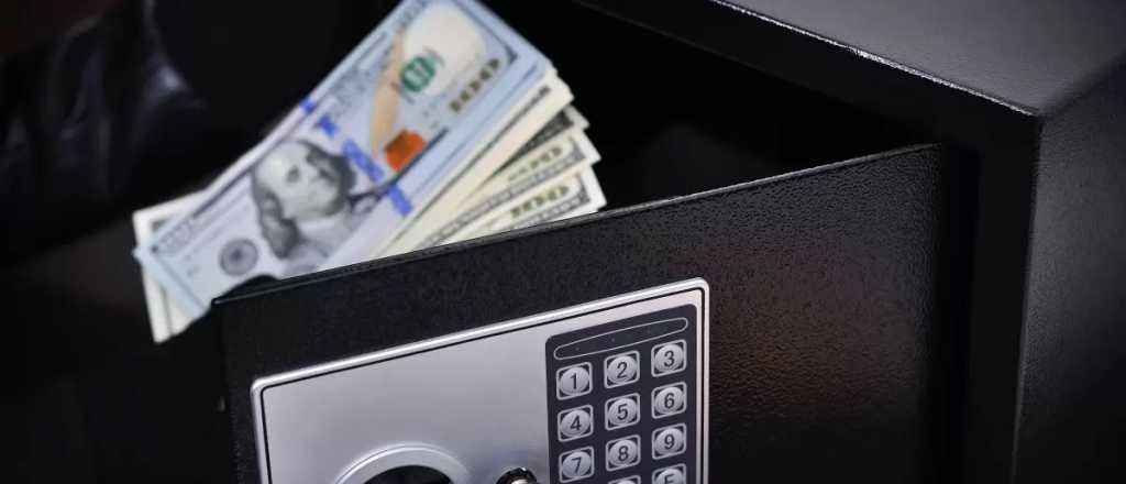 Millonario robo en la Quinta Secci&oacute;n: los ladrones fueron directo a la caja fuerte
