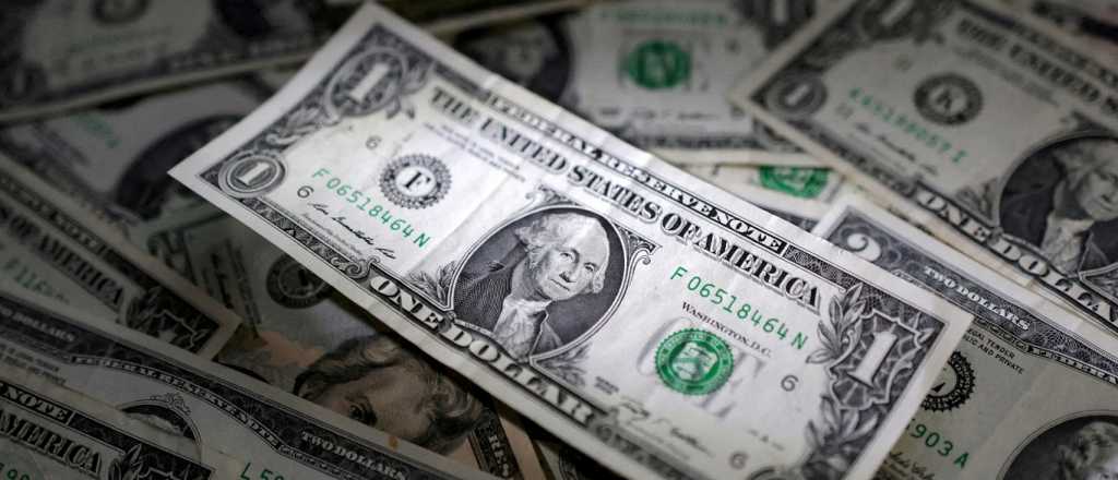 El d&oacute;lar blue cotiza a $1.115 este mi&eacute;rcoles
