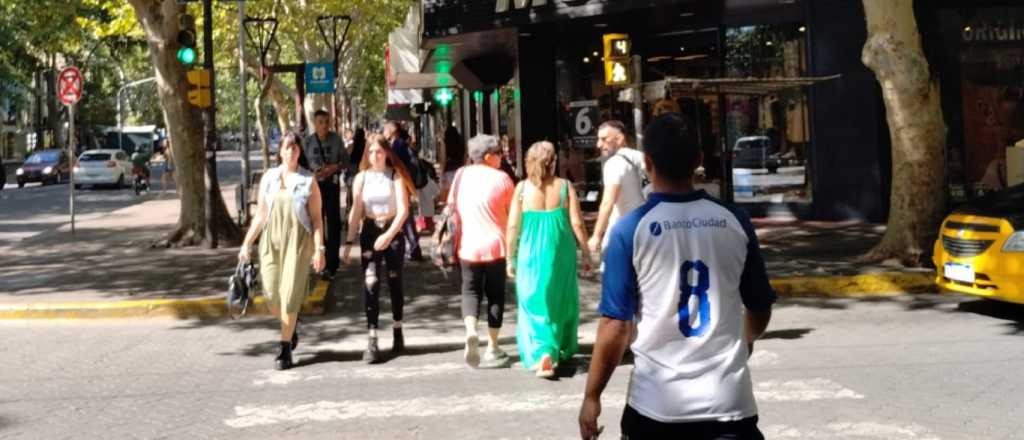 Lluvias, granizo y calor veraniego marcar&aacute;n este mi&eacute;rcoles en Mendoza