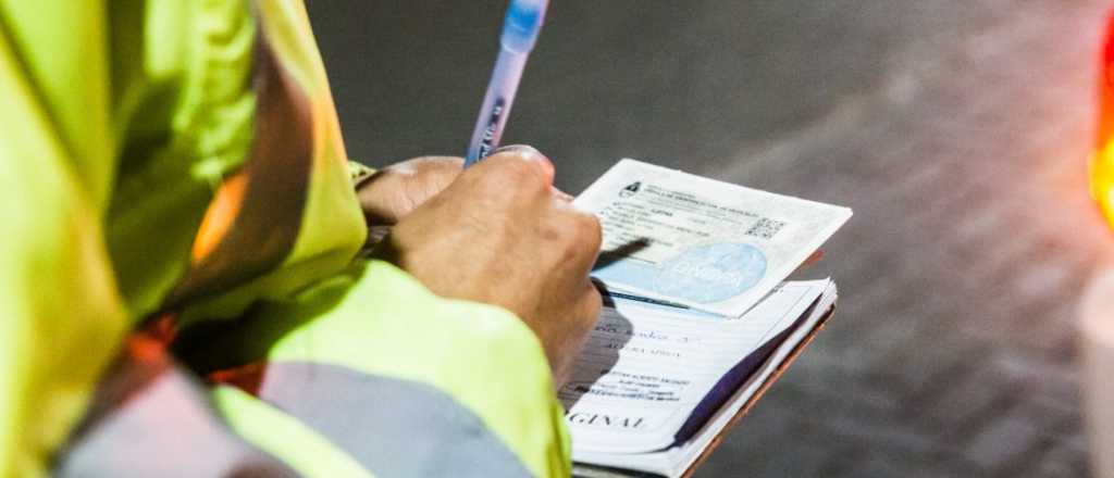 Quieren cambiar las multas de tránsito por trabajo comunitario en Mendoza