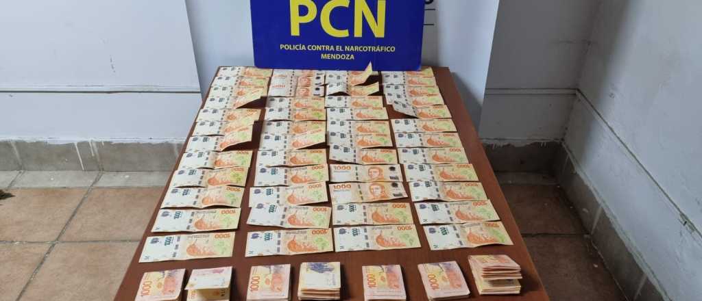 Un dealer de cocaína y marihuana fue detenido en Rivadavia