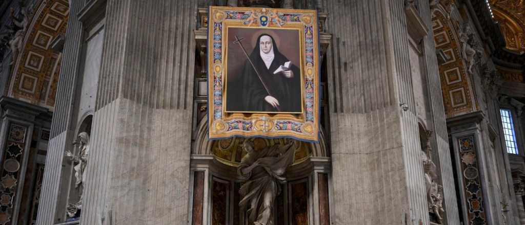Francisco canonizó a Mama Antula y la convirtió en la primera santa argentina