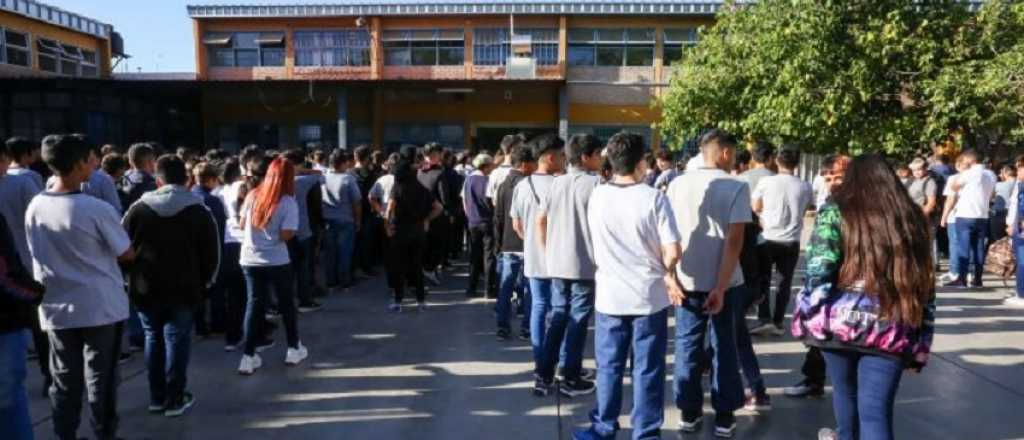 D&oacute;nde consultar por las vacantes para ingresar al secundario en Mendoza