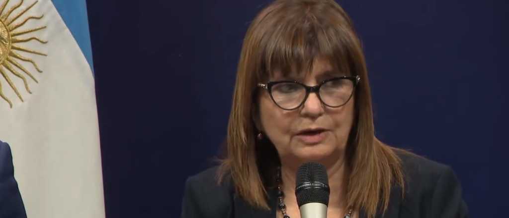 Asesinaron a la novia de un polic&iacute;a y &eacute;l est&aacute; grave: la reacci&oacute;n de Bullrich