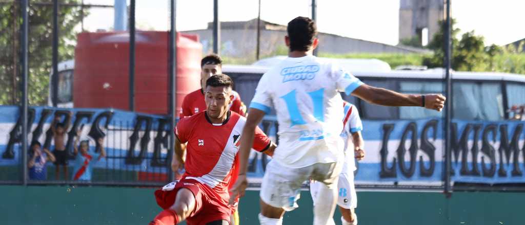 Maip&uacute; no levanta, cay&oacute; ante Arsenal y se hunde en el fondo