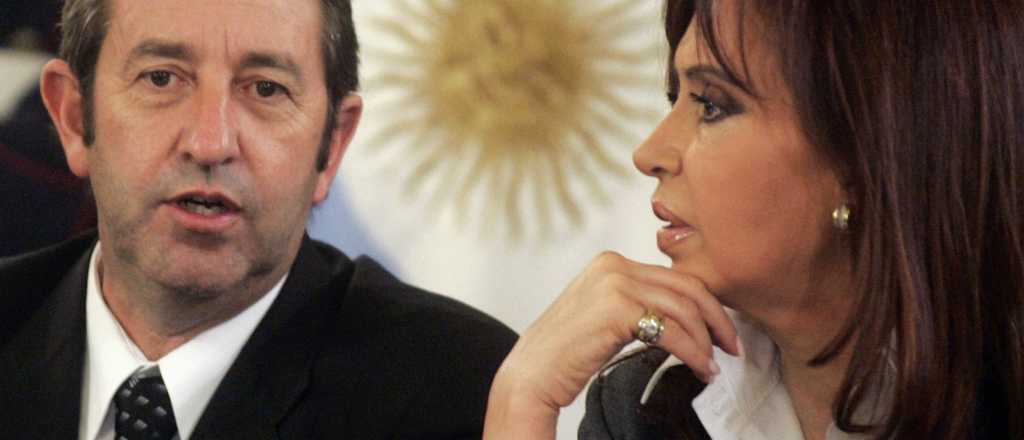 CFK complicada: lavado, narcotr&aacute;fico y triple crimen