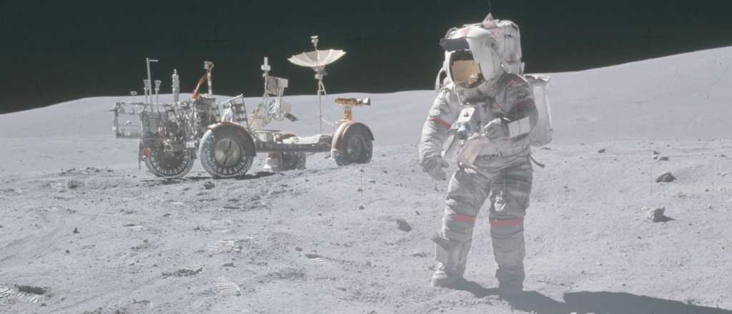 Los diez mitos de la llegada del hombre a la Luna