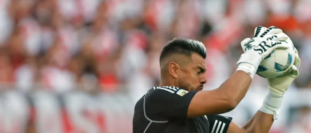 La verdad tras el misterio por la "jugada fantasma" en el Supercl&aacute;sico