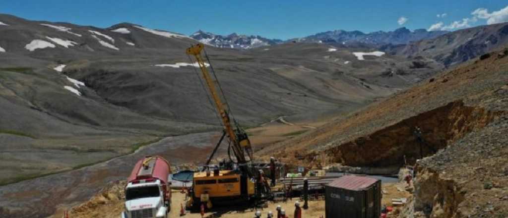 Minería: arrancaron las perforaciones en Cerro Amarillo