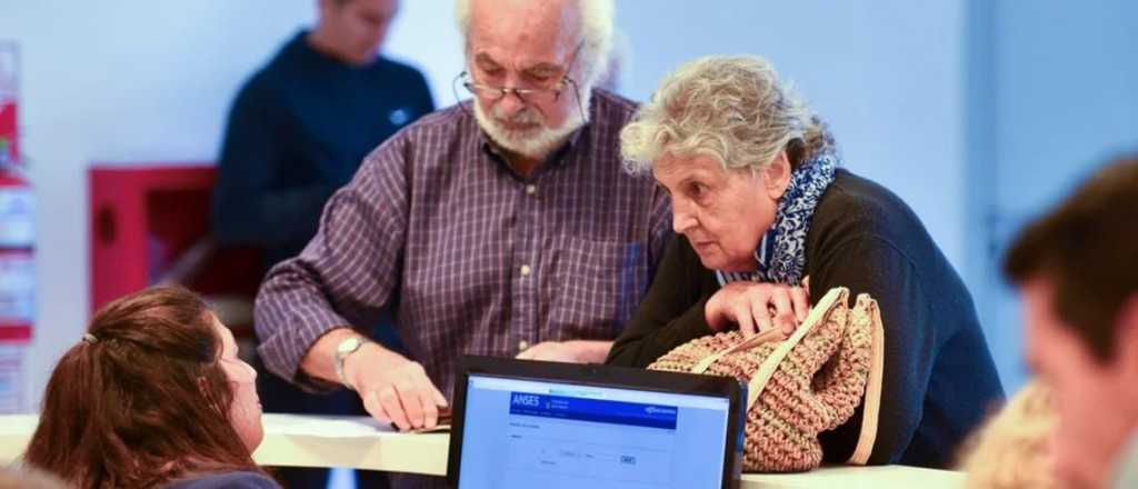 La oposición insiste con una sesión para aumentar las jubilaciones