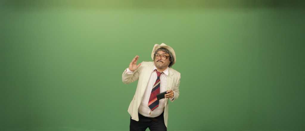 Imperdible: los avisos clasificados del "Profesor &Aacute;caro"