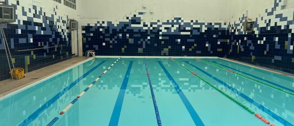 La pileta de natación más famosa del Centro revivió tras 4 años cerrada