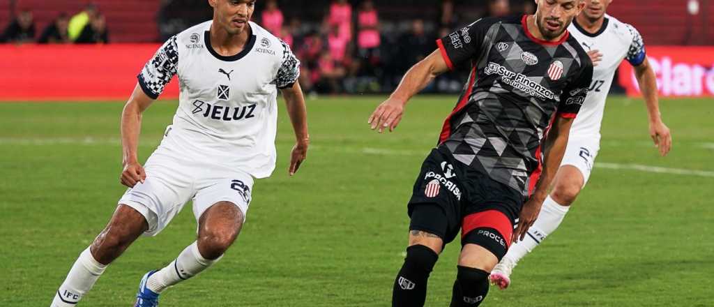 Independiente igual&oacute; con Barracas en un partidazo