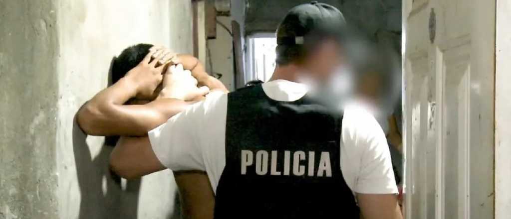 Por los crímenes en Rosario, detienen a 3 personas en allanamientos masivos