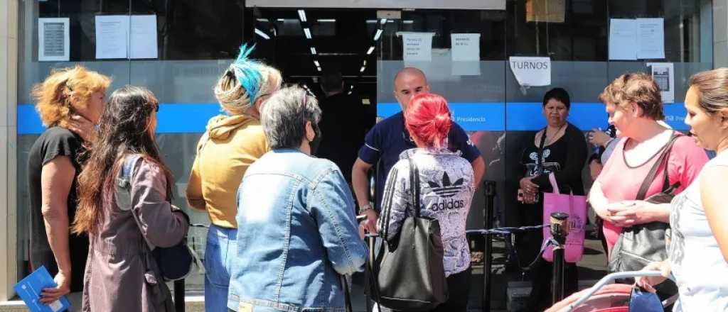 Qu&eacute; jubilaciones y asignaciones se pagan este viernes 24 de enero