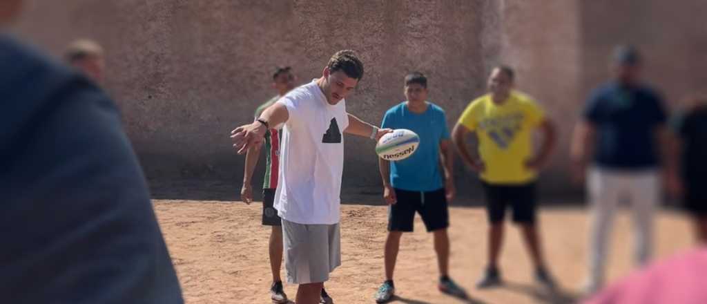 De jugar el Mundial con Los Pumas a compartir con internos de la c&aacute;rcel