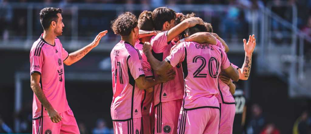 Sin Messi, Inter Miami volvi&oacute; al triunfo con doblete de Su&aacute;rez y es l&iacute;der