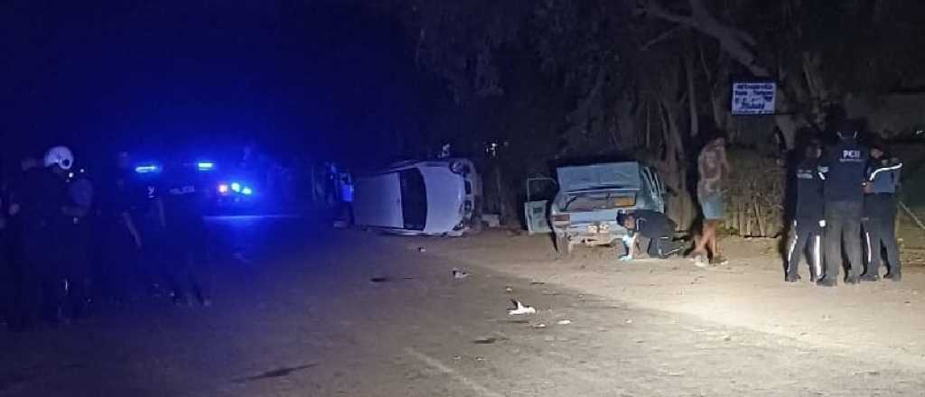 Tragedia en San Martín: dos vehículos chocaron de frente y hay 2 muertos