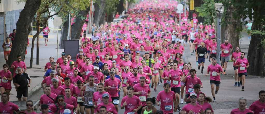 Más de 2.000 corredores participaron de la Media Maratón de Mendoza