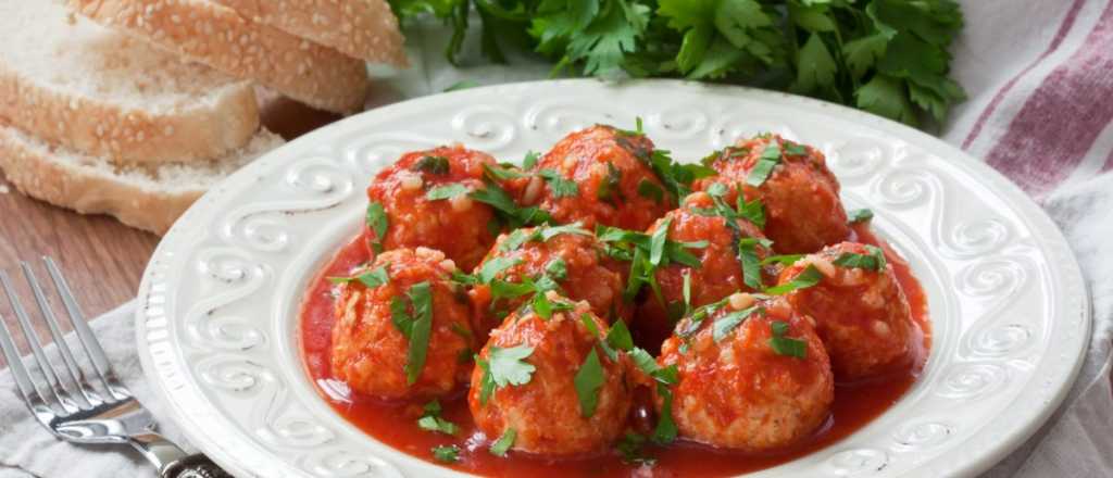 El recetario de la abuela y las mejores alb&oacute;ndigas con tuco de la historia