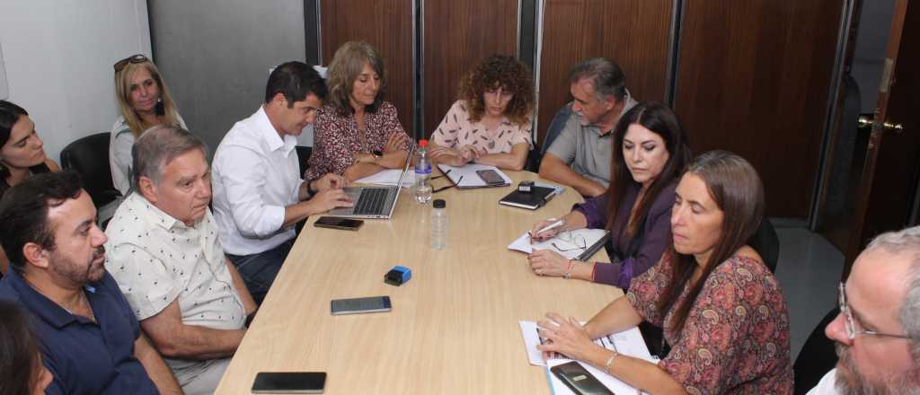 El Gobierno mantuvo otra reuni&oacute;n con Ampros: c&oacute;mo fue la propuesta