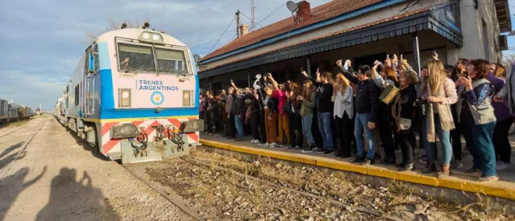El tren de pasajeros no llega m&aacute;s a Mendoza