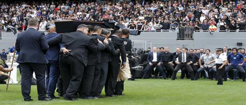 Así fue el último y muy emotivo adiós a Lomu